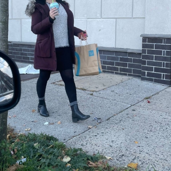 BCBGeneration Faux-Fur Trim Hooded Anorak Puffer Coat - Picture 5 of 6